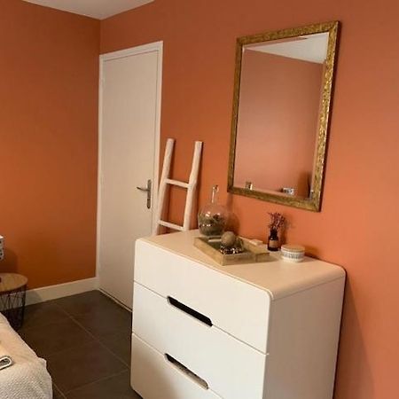 Chambre Independante Chez Particuliers Avec Salle De Bain Privative Anse Esterno foto
