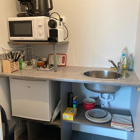 Chambre Independante Chez Particuliers Avec Salle De Bain Privative Anse Esterno foto