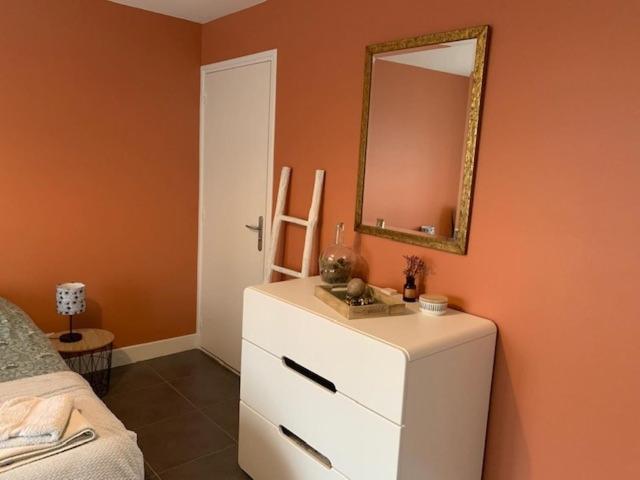 Chambre Independante Chez Particuliers Avec Salle De Bain Privative Anse Esterno foto